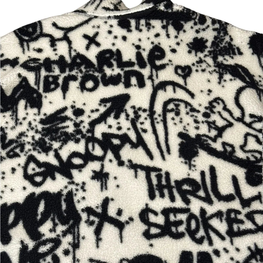 H&M x Peanuts Men’s Oversized Graffiti Black & Cream Sherpa Jacket Size Medium